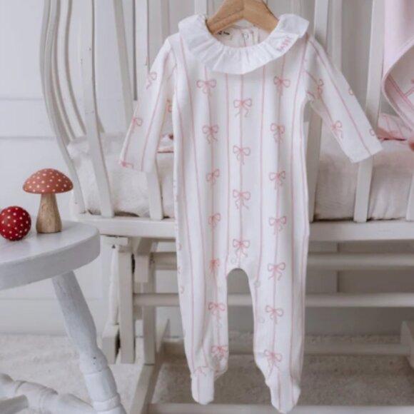 Pink Ruffle Collar Bow Newborn Gift Set - Picture 4 of 5